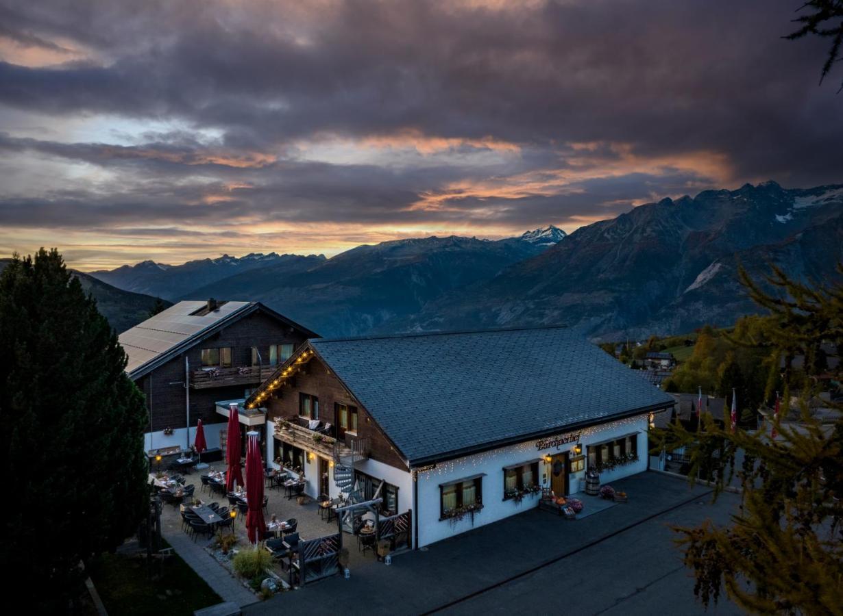 Hotel Restaurant Buerchnerhof Bürchen Dış mekan fotoğraf