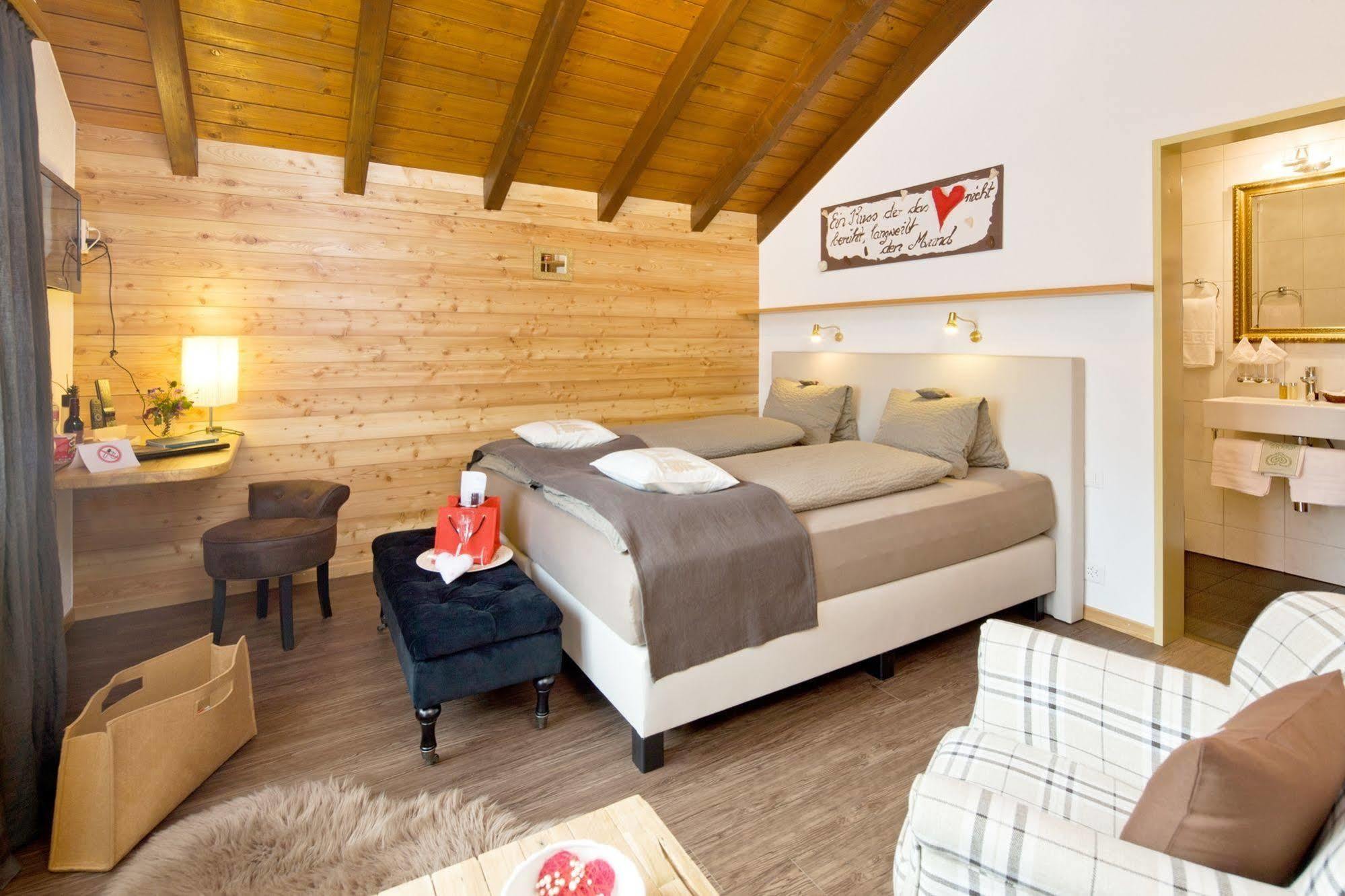 Hotel Restaurant Buerchnerhof Bürchen Dış mekan fotoğraf