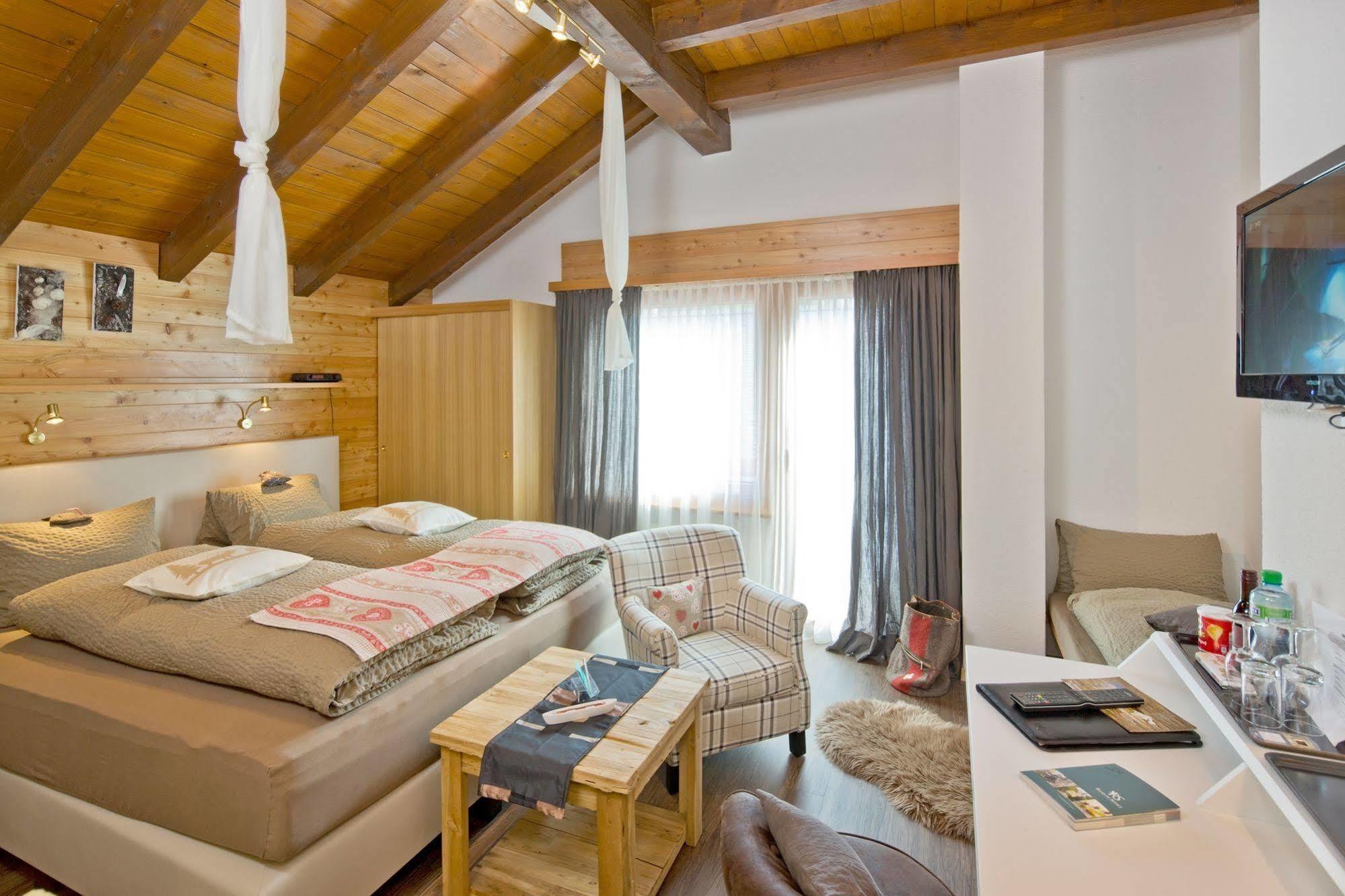Hotel Restaurant Buerchnerhof Bürchen Dış mekan fotoğraf